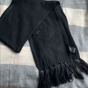 Vince Camuto Black Tassled Scarf